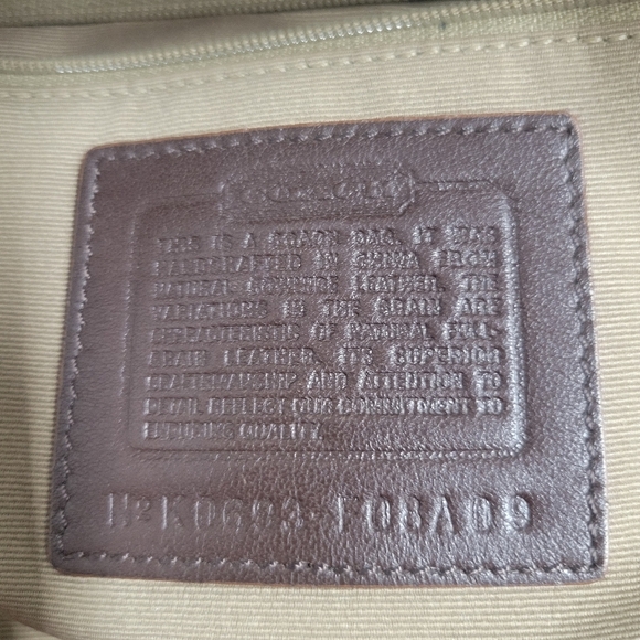 Coach Classic Soho Leather Double Pocket Satchel Shoulder Bag. - Picture 8 of 15